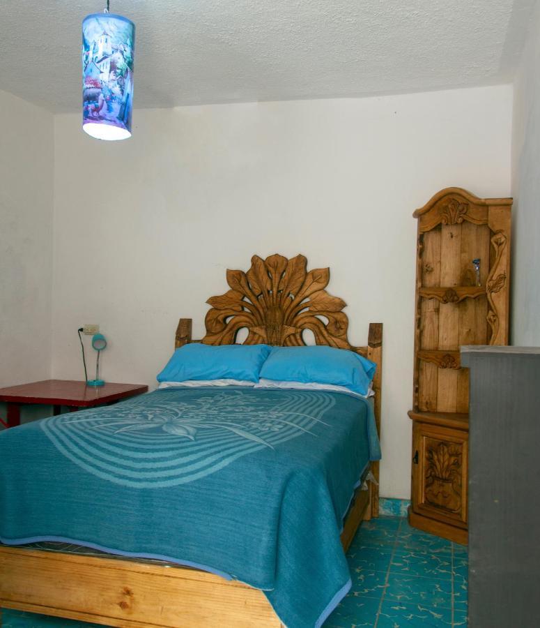 הוסטל סאן מיגל דה אלנדה Casa Chuparrosa מראה חיצוני תמונה